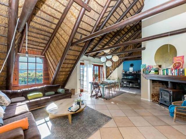 3 Bedroom House in The Meadows