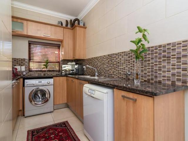 3 Bedroom House in The Island Estates