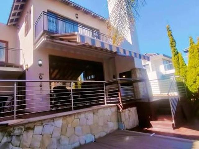 3 Bedroom House in The Islands Estate