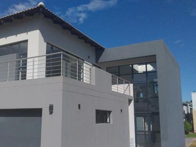 3 Bedroom House in The Islands Estate