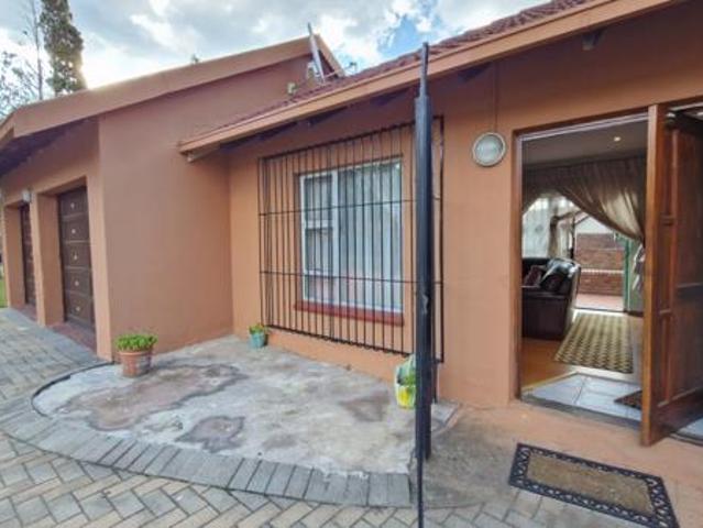 3 Bedroom House in The Reeds
