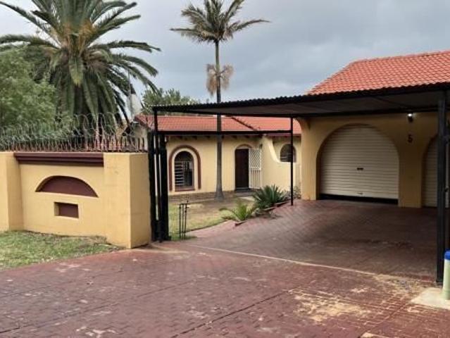 3 Bedroom House in The Reeds