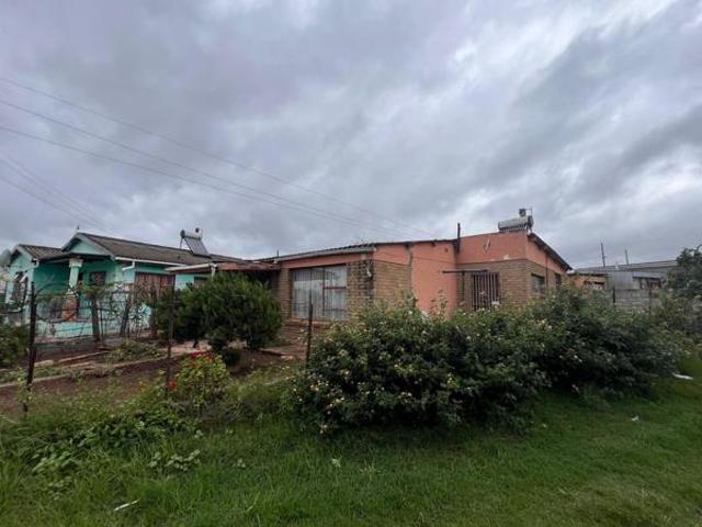 3 Bedroom House in Thomas Gamble