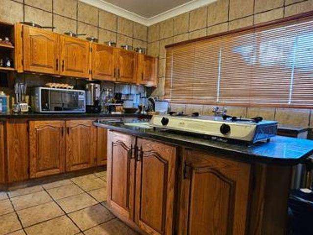 3 Bedroom House in Three Rivers North
