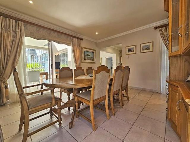 3 Bedroom House in Three Rivers East