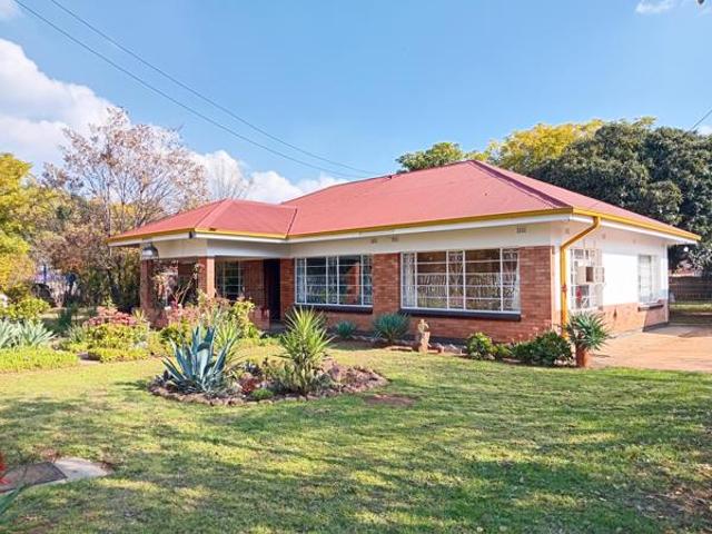 3 Bedroom House in Three Rivers