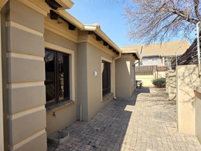 3 Bedroom House in Three Rivers