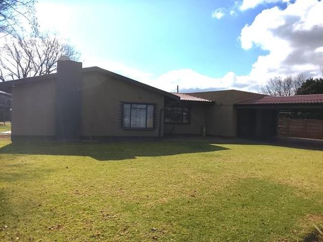 3 Bedroom House in Three Rivers