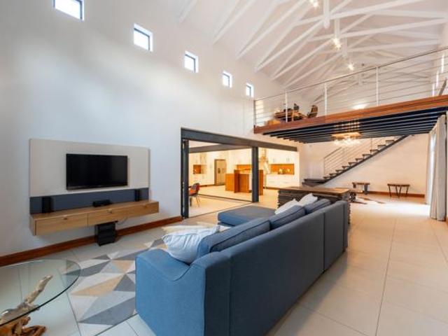 3 Bedroom House in Tuscany Ridge