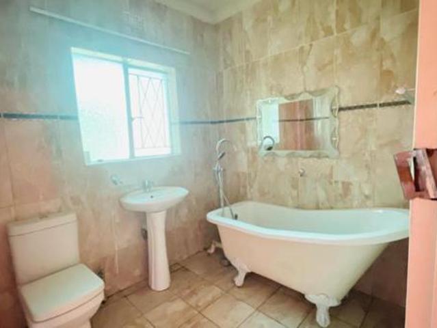 3 Bedroom House in Unitas Park