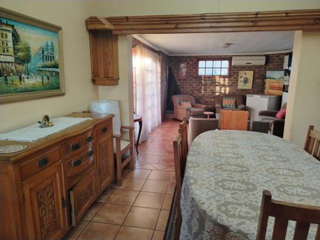 3 Bedroom House in Unitas Park