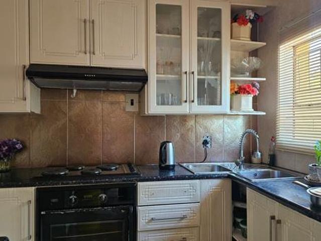 3 Bedroom House in Unitas Park