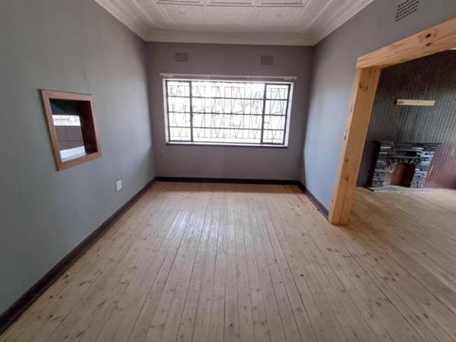 3 Bedroom House in Unitas Park