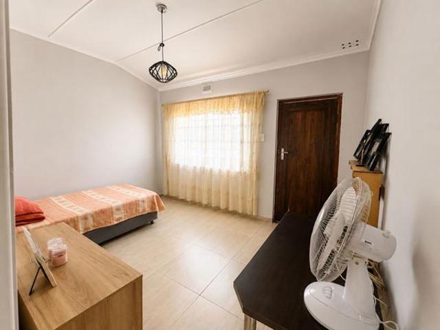 3 Bedroom House in Uitenhage Central