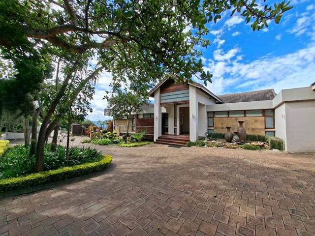 3 Bedroom House in Uitsig Landgoed Estate