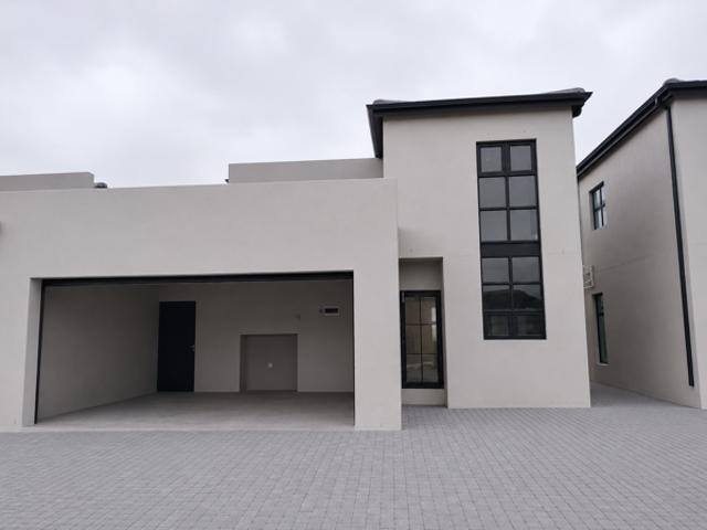 3 Bedroom House in Uitzicht