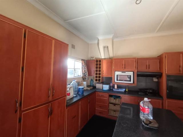 3 Bedroom House in Utility