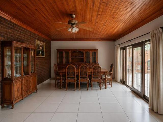 3 Bedroom House in Uvongo