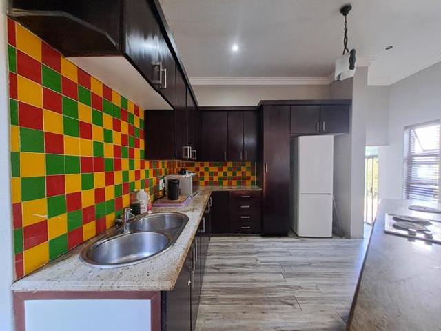 3 Bedroom House in Uvongo