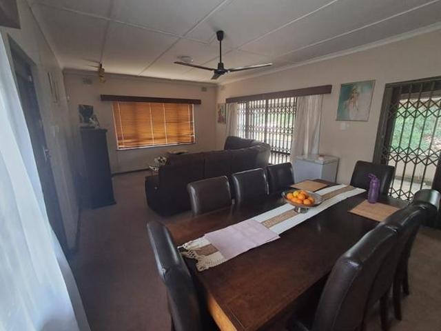 3 Bedroom House in Uvongo