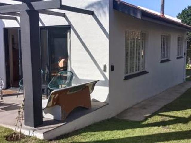 3 Bedroom House in Voelklip
