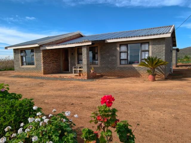 3 Bedroom House in Volmoed