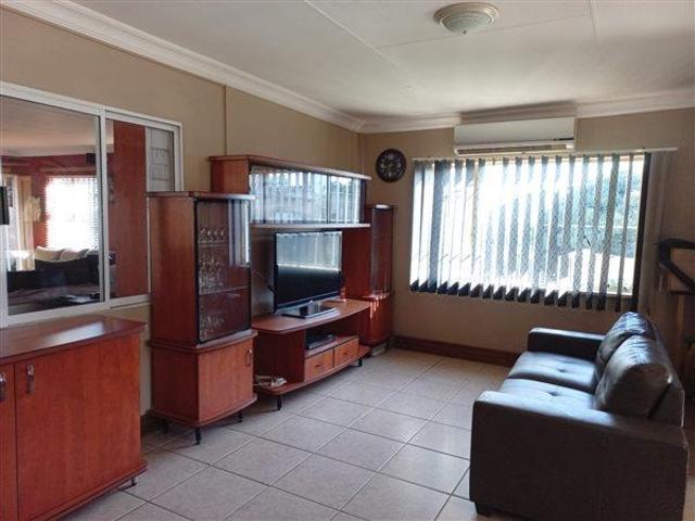 3 Bedroom House in Vaal Marina