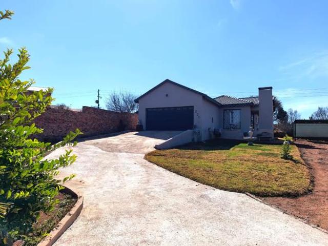3 Bedroom House in Vaal Marina