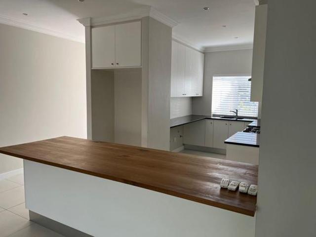 3 Bedroom House in Val de Vie Estate