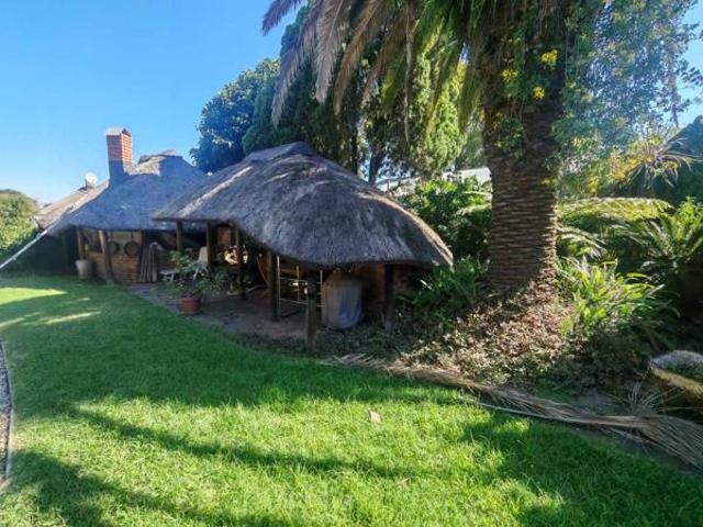 3 Bedroom House in Valhalla