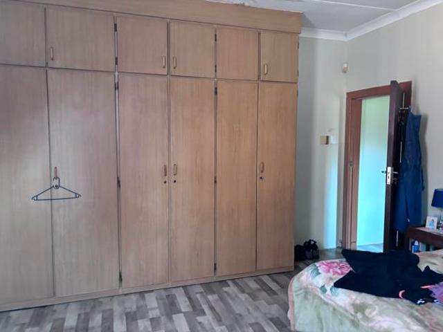 3 Bedroom House in Valhalla