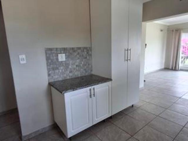 3 Bedroom House in Valhalla