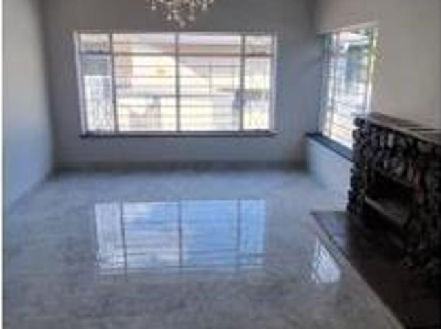 3 Bedroom House in Van Riebeeck Park