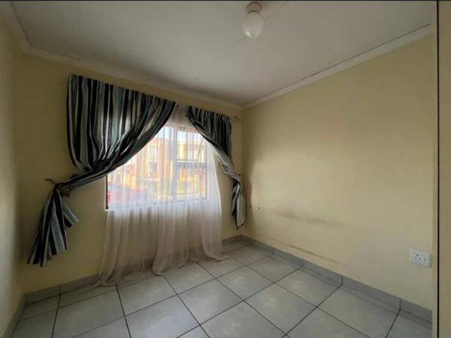3 Bedroom House in Vanderbijlpark CE4