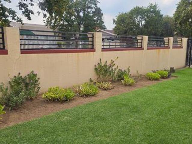 3 Bedroom House in Vanderbijlpark CE2