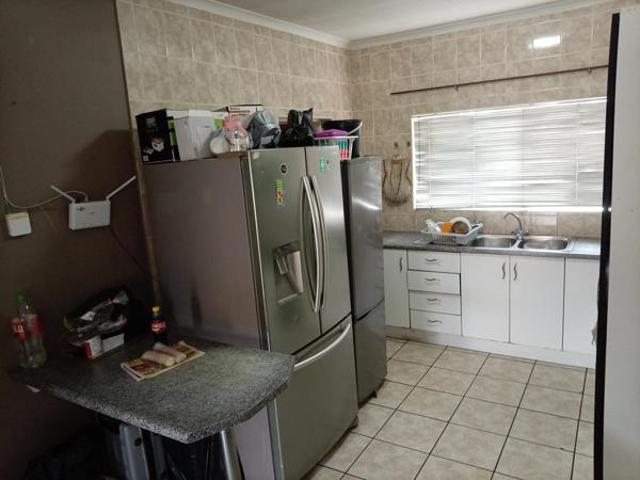 3 Bedroom House in Vanderbijlpark CE2