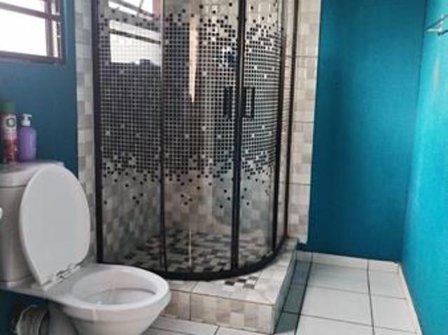 3 Bedroom House in Vanderbijlpark CE3