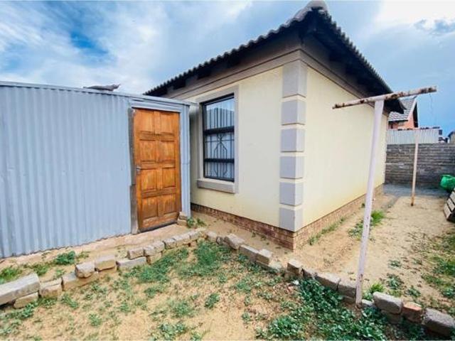 3 Bedroom House in Vanderbijlpark CE