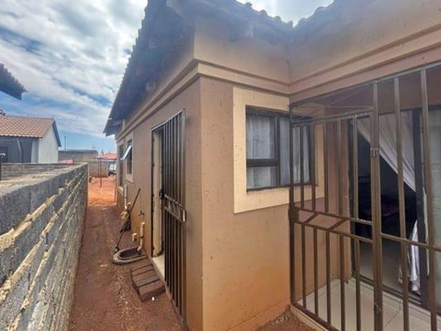 3 Bedroom House in Vanderbijlpark CE