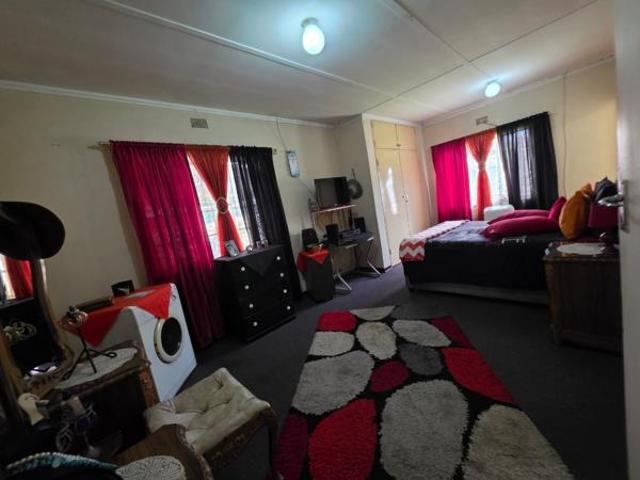 3 Bedroom House in Vanderbijlpark CW4