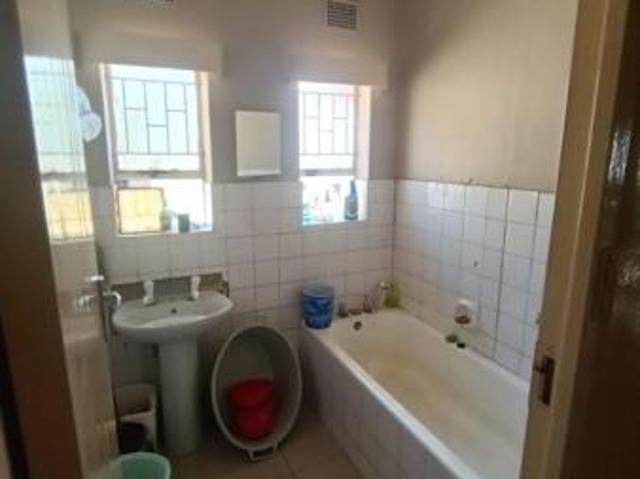 3 Bedroom House in Vanderbijlpark CW4