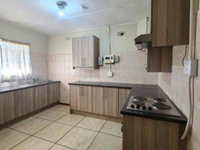 3 Bedroom House in Vanderbijlpark CW