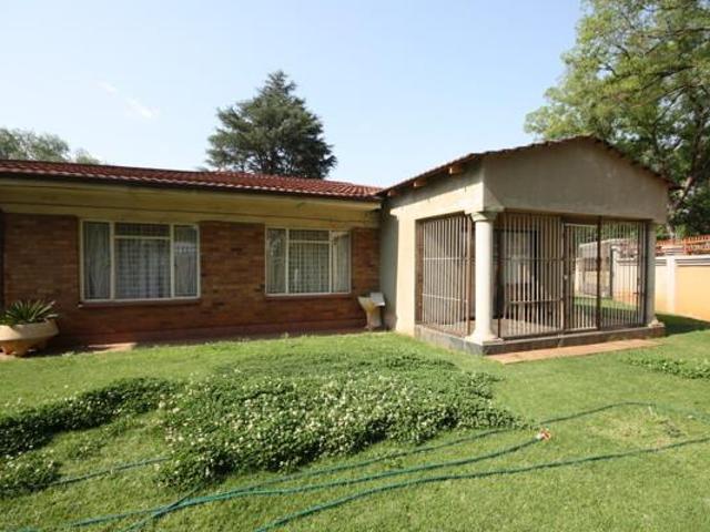 3 Bedroom House in Vanderbijlpark CW