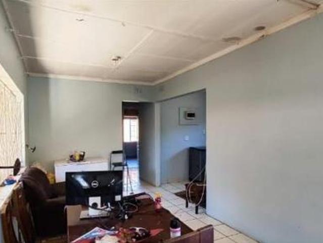 3 Bedroom House in Vanderbijlpark CW
