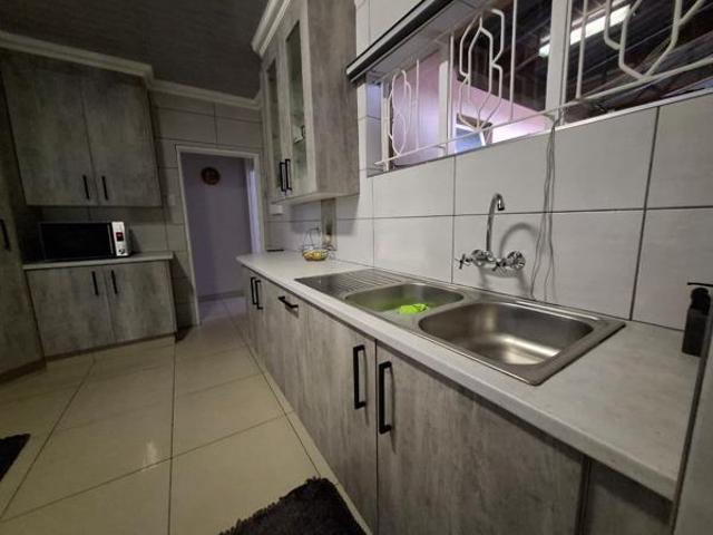 3 Bedroom House in Vanderbijlpark SE6