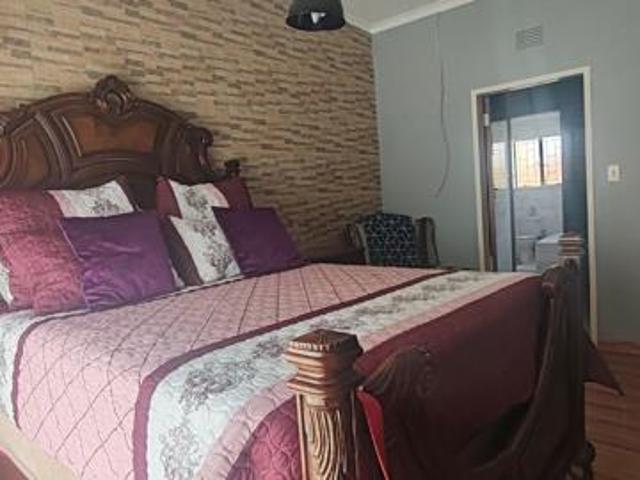 3 Bedroom House in Vanderbijlpark SE6