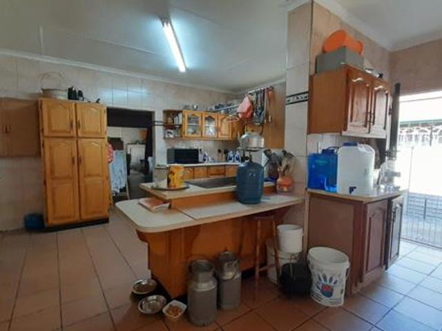 3 Bedroom House in Vanderbijlpark SE6
