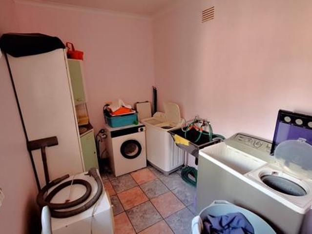3 Bedroom House in Vanderbijlpark SE6