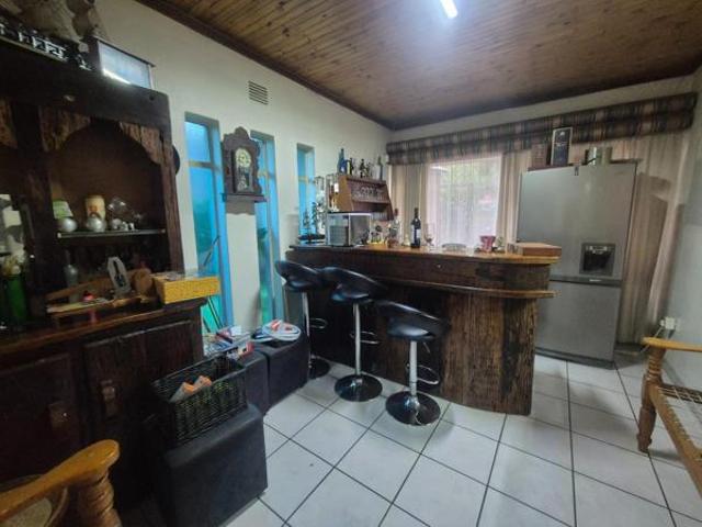 3 Bedroom House in Vanderbijlpark SE7