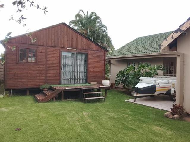 3 Bedroom House in Vanderbijlpark SE7